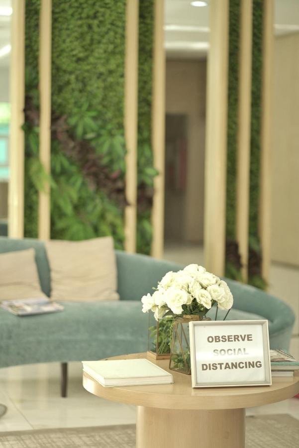 Quince Studio W/ Balcony Orochi Staycation Ph At Loop Tower Cdo Cagayan de Oro Exterior photo